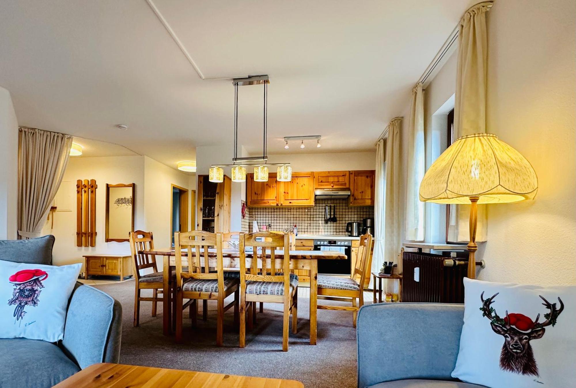 Ferienwohnung Lotti + Hochschwarzwald Card Titisee-Neustadt Exterior foto